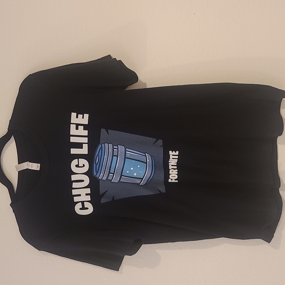 Chug Life Fortnite Shirt Men's Medium